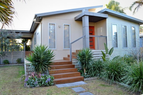 Pier One @ Eastern Beach - Accommodation Sunshine Coast 0