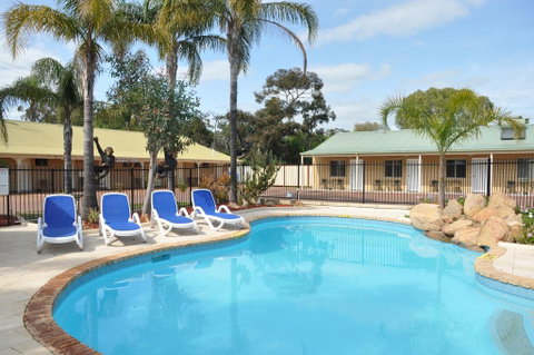 Pinjarra Resort - Accommodation Sunshine Coast 0