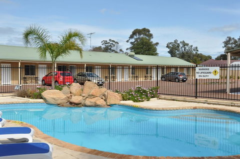 Pinjarra Resort - Accommodation Sunshine Coast 1