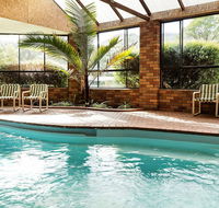 Pinnacle Holiday Lodge - Accommodation Sunshine Coast