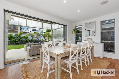 PIRIE BEACH House - Accommodation Sunshine Coast 2
