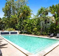 Plantation House 1 Spacious 4 Bedroom House Near Beach WIFI Netflix Telstra TV Playground Pool BBQ - Accommodation Sunshine Coast