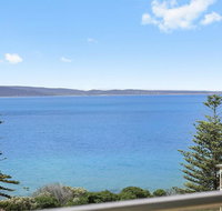 POINT GREY APARTMENT ONE - VIEWPOINT - Accommodation Sunshine Coast