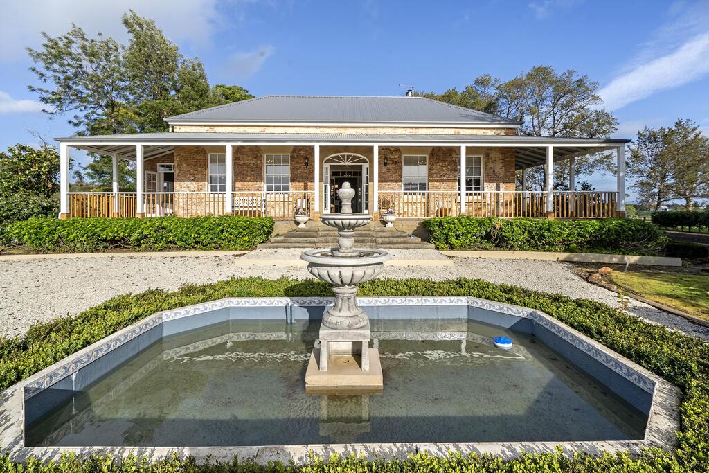 Rowella TAS Accommodation Sunshine Coast