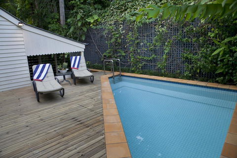 Port Douglas Cottage & Lodge - Accommodation Sunshine Coast 1
