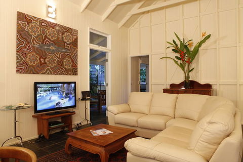 Port Douglas Cottage & Lodge - Accommodation Sunshine Coast 2