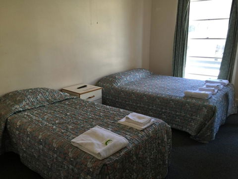 Port Macquarie Hotel - Accommodation Sunshine Coast 1