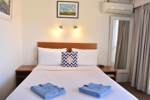 Port O'Call Motel - Accommodation Sunshine Coast 1