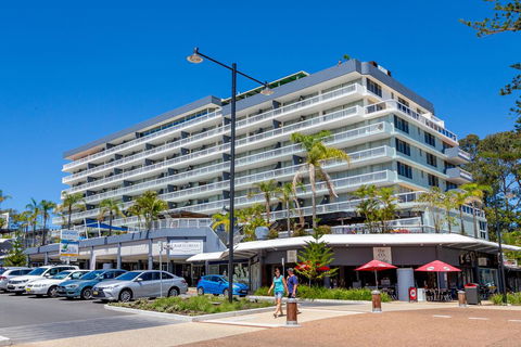 Port Pacific Resort - Accommodation Sunshine Coast 0