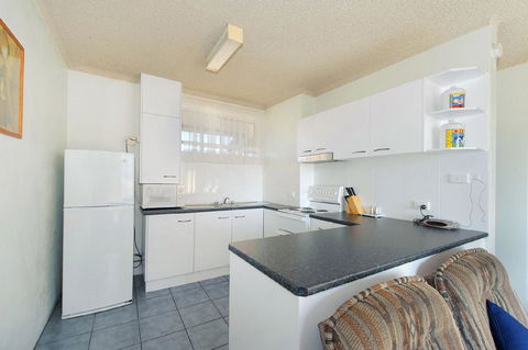Portview 8, 8/2 Waugh Street - Accommodation Sunshine Coast 3