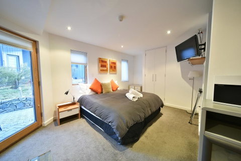 Powder 2A - Accommodation Sunshine Coast 3