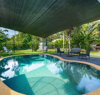 Private Pool Big Backyard Aircon - Paradise - Accommodation Sunshine Coast