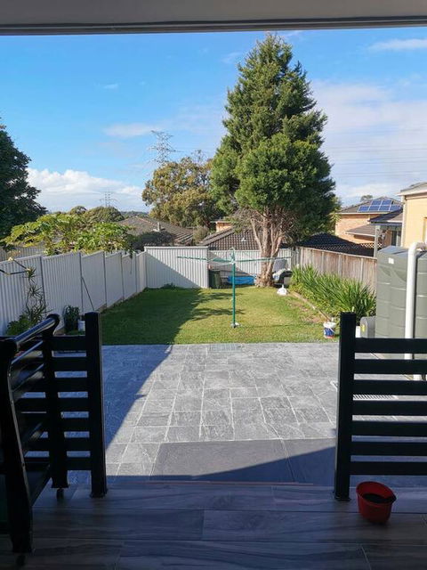 Private Room In Modern, Comfortable Home Stay - Accommodation Sunshine Coast 3