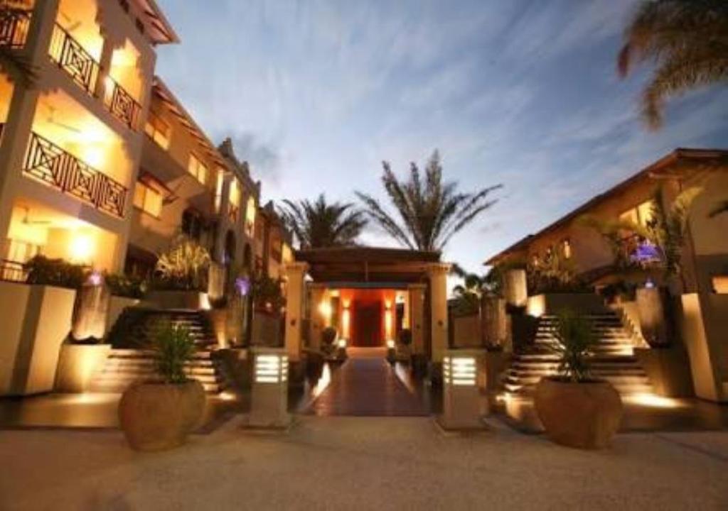 Westcourt QLD Accommodation Sunshine Coast