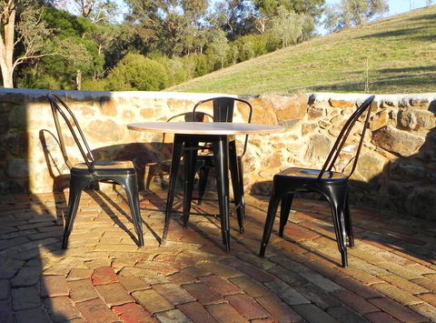 Queenstown Retreat B&B - Accommodation Sunshine Coast 3