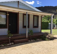 Rail Trail Cottage - Accommodation Sunshine Coast