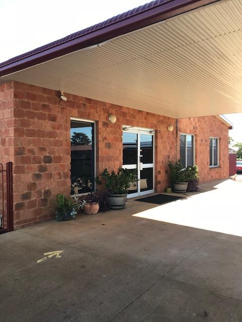 RAILWAY HOTEL MOTEL - Accommodation Sunshine Coast 0