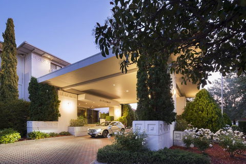Ramada Diplomat Canberra - Accommodation Sunshine Coast 0