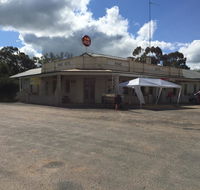 Rand Hotel - Accommodation Sunshine Coast