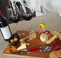 Red Door Collective - RDC Estate - Accommodation Sunshine Coast