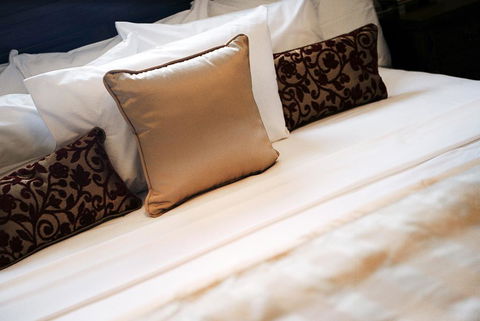 Redearth Boutique Hotel - Accommodation Sunshine Coast 1