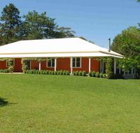 Redhaven House - spacious quiet and private - Accommodation Sunshine Coast