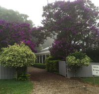 REED HOUSE at Maleny-The White Pavilion - Accommodation Sunshine Coast