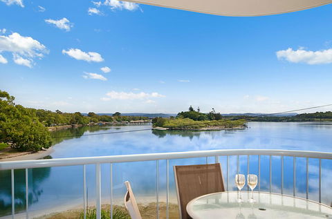 Reflections Holiday Apartments - Accommodation Sunshine Coast 0