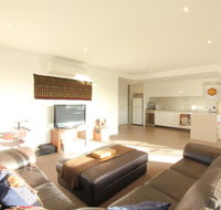 Rejuvenate San Remo - WiFi Linen Beach 200m Family Friendly
