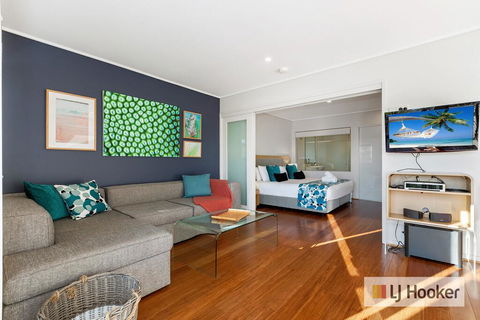 RESORT & SPA 8321 HINTERLAND Views - Accommodation Sunshine Coast 3