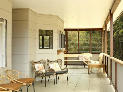 River Breeze 60 Wooli Street Yamba. Linen - Unlimited Wi-Fi Just Listed. - Accommodation Sunshine Coast 1