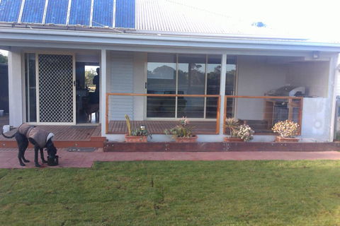 River Cottage Eagle Point - Accommodation Sunshine Coast 0