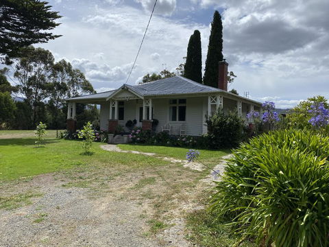 River Front Estate - Accommodation Sunshine Coast 0
