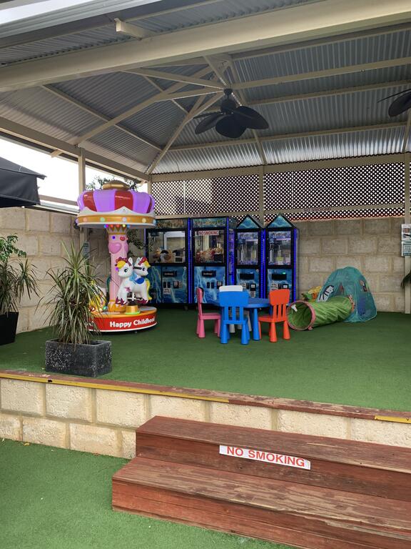 South Newdegate WA Accommodation Sunshine Coast