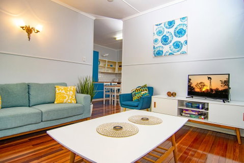 Robins Nest - Accommodation Sunshine Coast 0