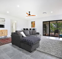 Rockwall - Pet-Friendly - Fire Pit - Accommodation Sunshine Coast