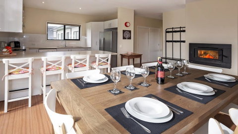 Rocky Cottage - Accommodation Sunshine Coast 3