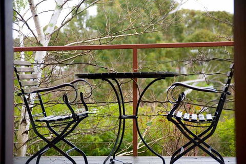 Romantic Treehouse Getaway - Accommodation Sunshine Coast 2