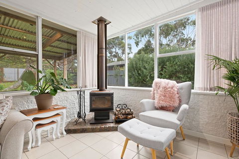 Romley Retreat - Aldinga Beach - Accommodation Sunshine Coast 1