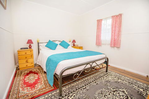 Rosedale Homestead Taranna Cottages - Accommodation Sunshine Coast 1