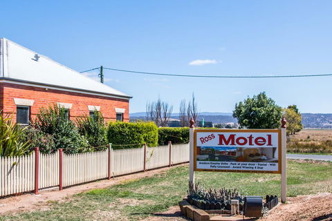 Ross Motel - Accommodation Sunshine Coast 3
