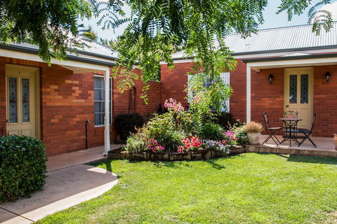 Ross Motel - Accommodation Sunshine Coast 2
