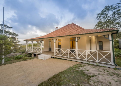 Royal National Park Cottages - Accommodation Sunshine Coast 0