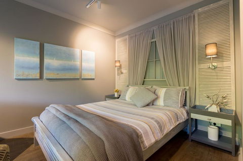 Sailaway Beach House - Accommodation Sunshine Coast 0