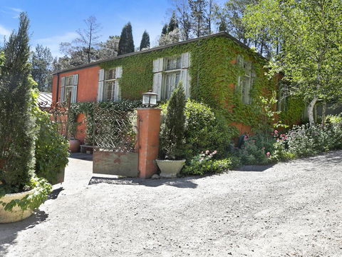 Saint Eloi - La Maison - Accommodation Sunshine Coast 2
