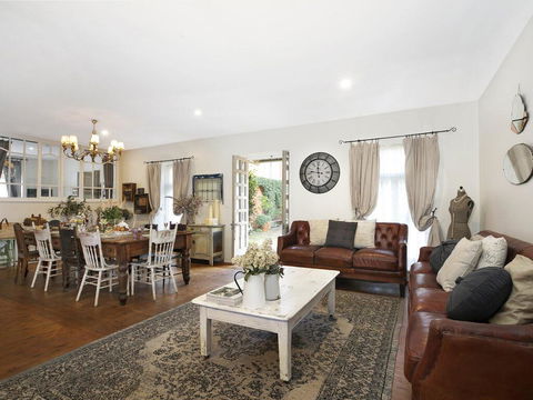 Saint Eloi - La Maison - Accommodation Sunshine Coast 1