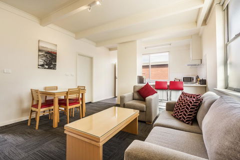 Sandbelt Club Hotel - Accommodation Sunshine Coast 0