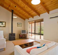 Sandhurst Escape 2-17 - Accommodation Sunshine Coast