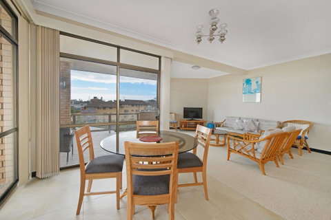 Sandpiper 9 25 Waugh Street - Accommodation Sunshine Coast 2