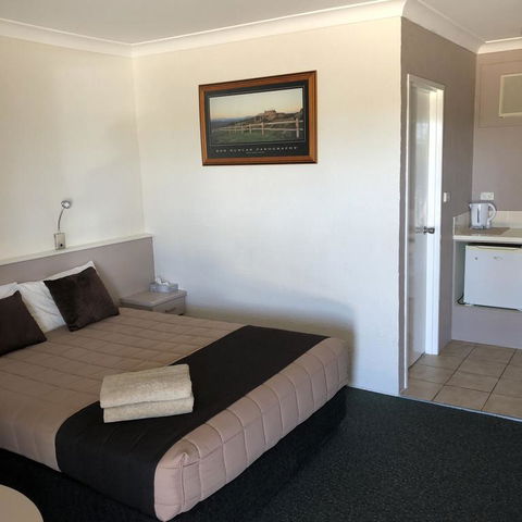 Sapphire City Motor Inn - Accommodation Sunshine Coast 3